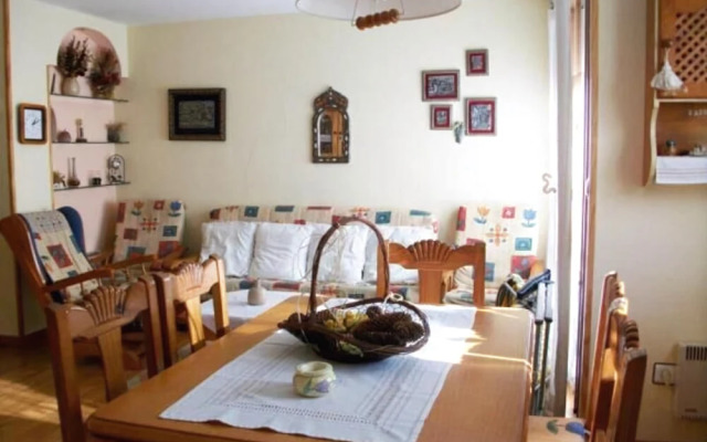 Apartamentos 3000 Escarrilla