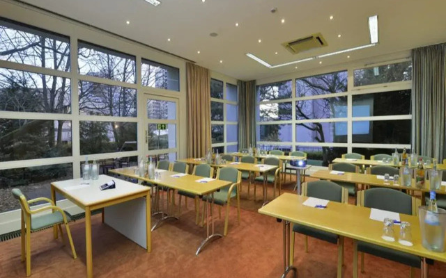 PLAZA INN Leonberg