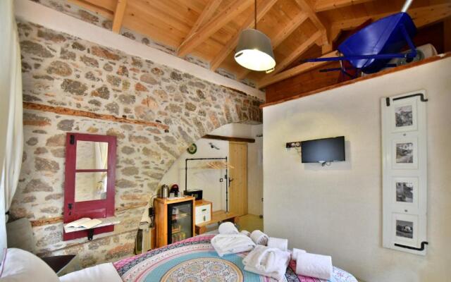 Mastoris Mansion