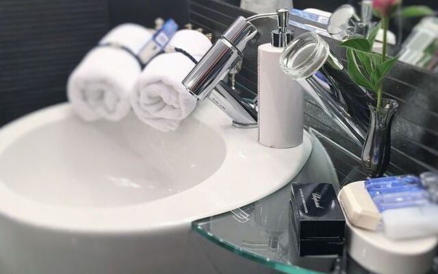 MONDRIAN Luxury Suites & Apartments Krakow Old Town