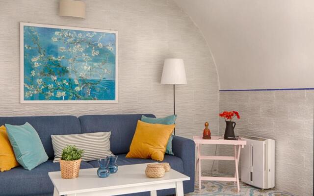 Lovely apartment near via dei Mille - Chiaia area