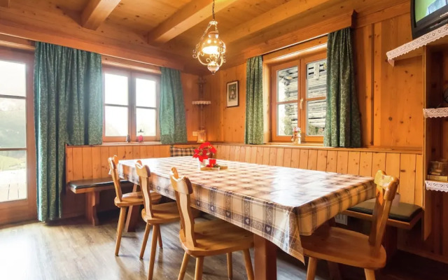 Cozy Chalet With Sauna in Grossarl