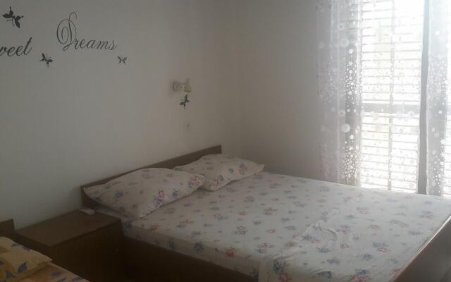 Apartments Dragomil - beautiful sea view