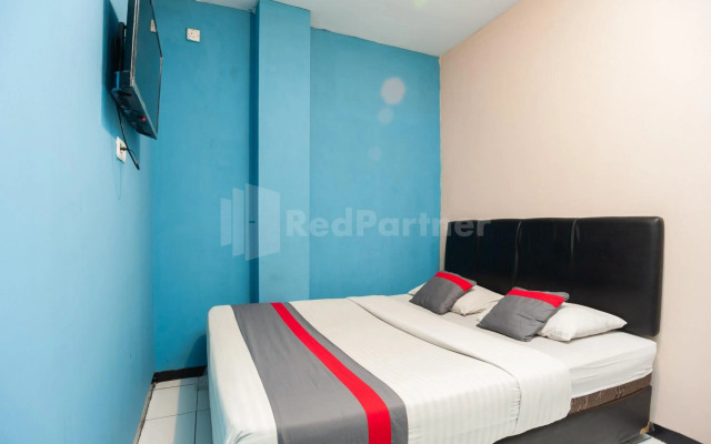 Super OYO 1868 J&b Room Pramuka