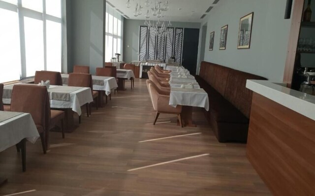 The Square Hotel