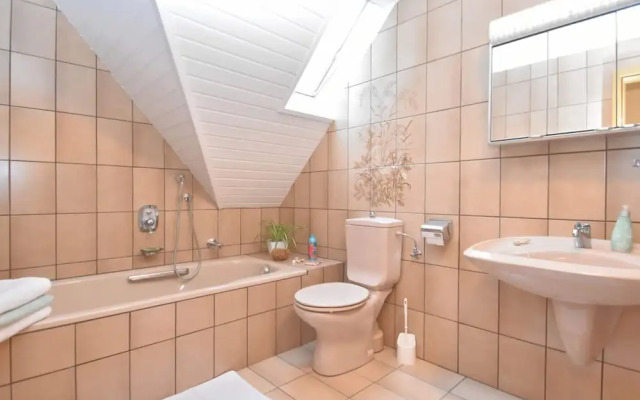 Holiday Home With Garden in Weissenbrunn