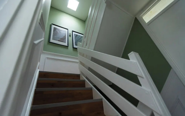 Grace House - 15 Minutes To Central London