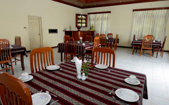 Kyaw Hotel