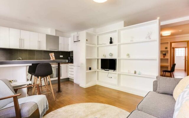Fantastic 2bed Flat Well Connected to all BCN