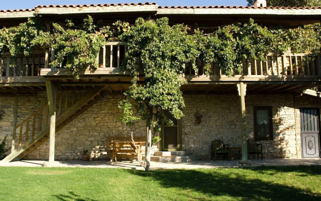 Seki Cottages