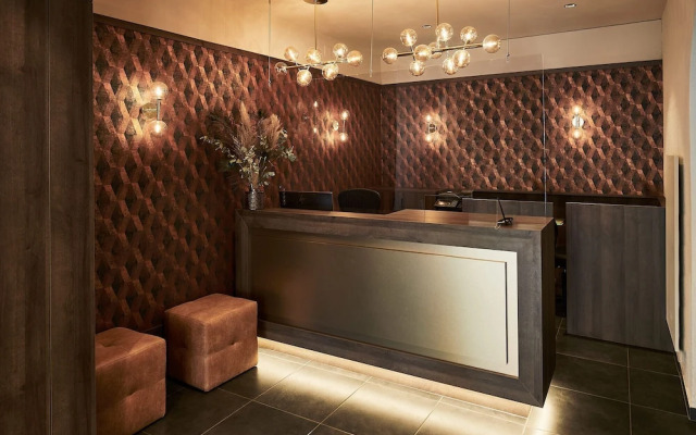 Vista Lakefront Boutique Hotel