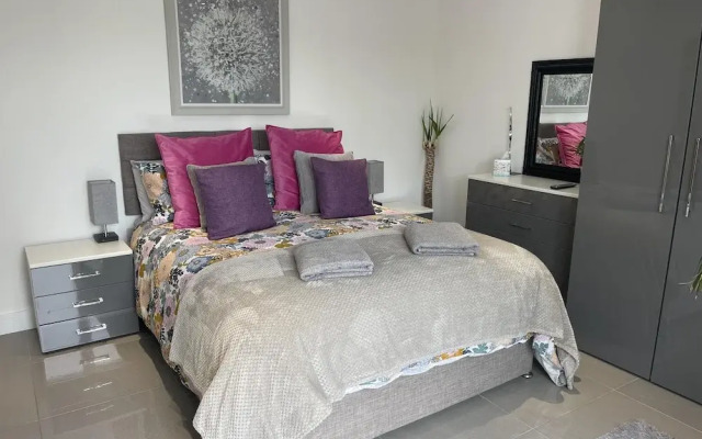 Sleeps 14,tavistock Luxury 5-bed House