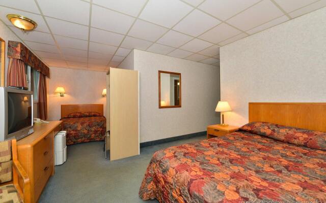 Canada's Best Value Inn & Suites