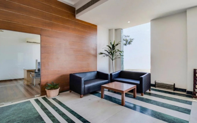 Rex Hotel by OYO