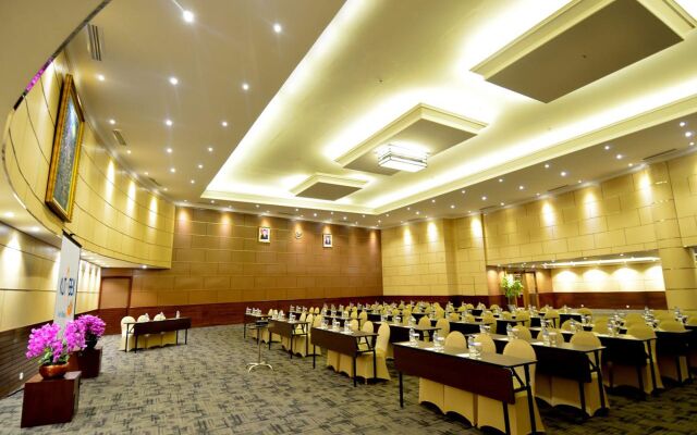 Kutabex Beach Front Hotel