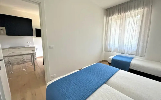 Great Flat in a Villa With Garden