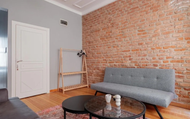 Rustic Stone Flat 5 min to Taksim Square