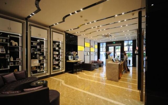 ENJOY HOTELS (Guangzhou Luoxi Metro Station)