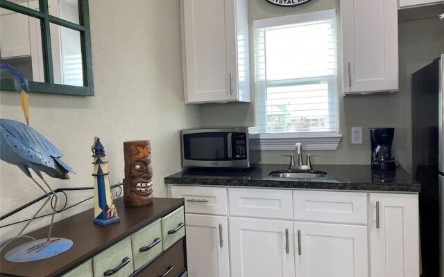 Sea Beauty 3 Bedroom Home by RedAwning