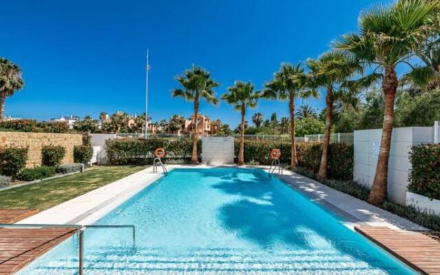 Lujoso apartamento con piscina comunitaria en la Costa del Sol