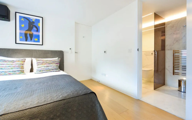 Soho Penthouse by Concept Apartments