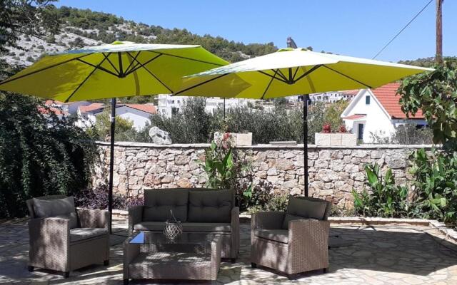 Apartments Georgi - 200m from sea