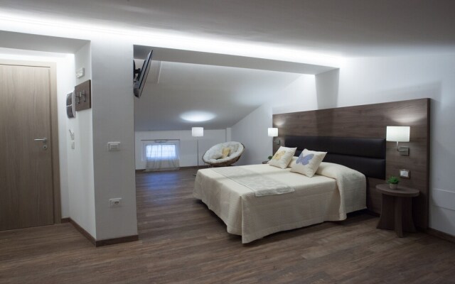 Magnifica Luxury Suites