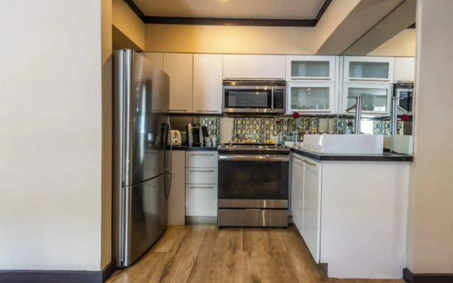 The Shoreline Suites