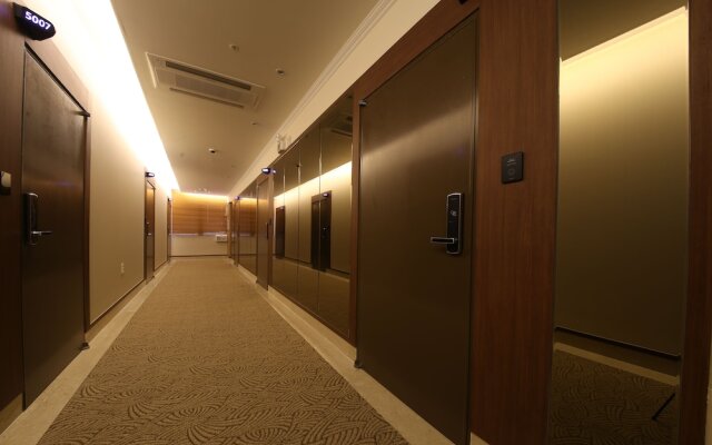 Lake45 Hotel