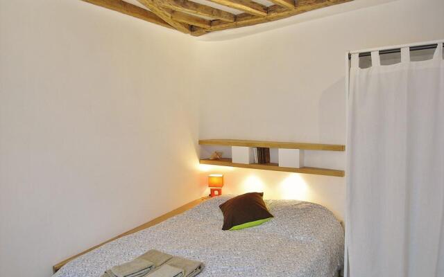 Nice Studio In Le Marais District