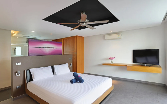 Chic and Modern 3BR Pool Villa Kloua