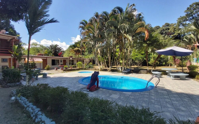 Costa Azul Lodge