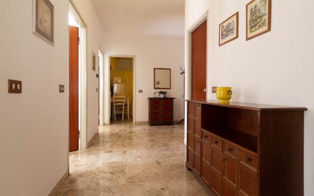 Mamma Ciccia Holiday Home - Lake Front Apartment