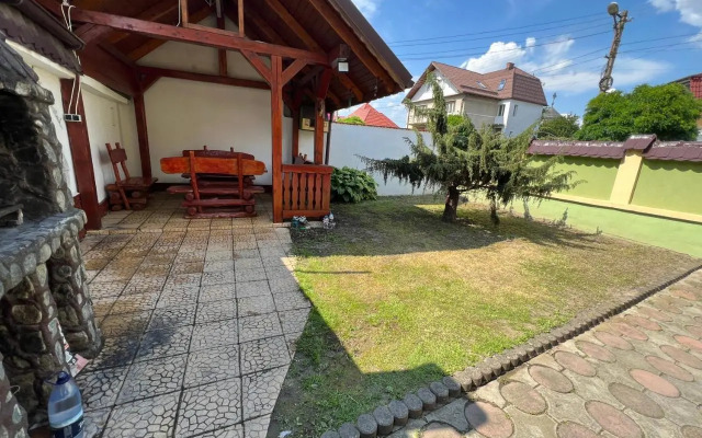 FLH - MIRA Apartments