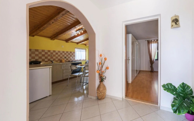Stunning Apartment in Valtura With 1 Bedrooms