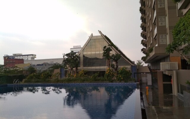 Deluxe & Cozy 2BR Apartment at Landmark Residence