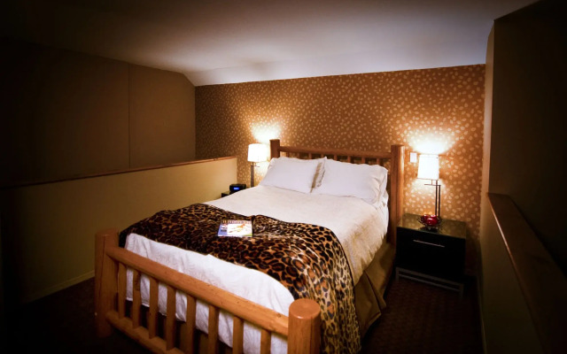 Executive - The Inn at Whistler Village