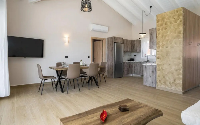 Casa di Pietra With 2 Bedrooms and 3 Bathrooms