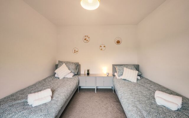 Stunning 2-bed House in Sheffield