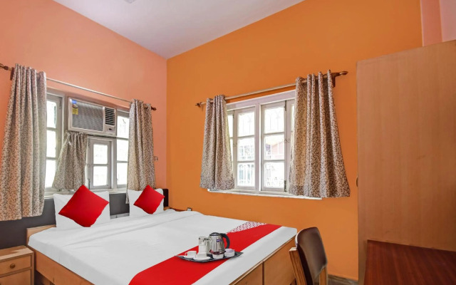 OYO Flagship 70388 R A Homestay