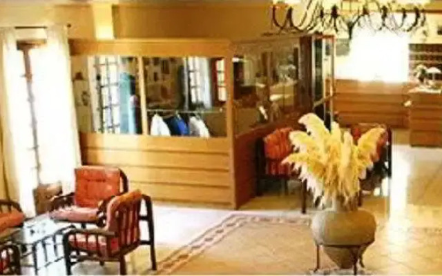 Mayflower. The Business Hotel