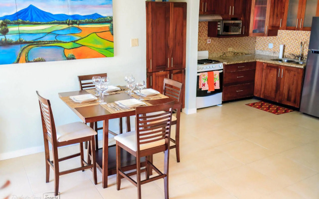 Skyview Manor Guest Apartments