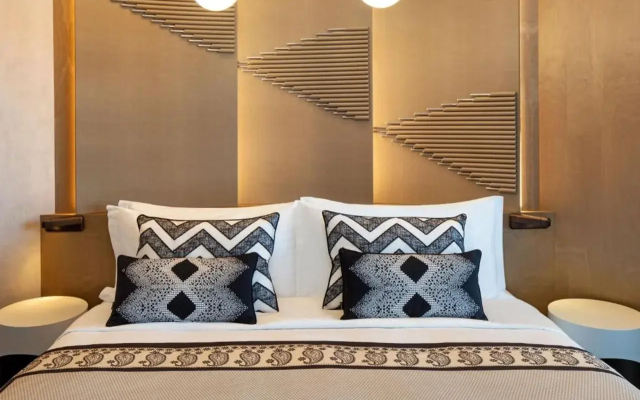 Paragraph Freedom Square, A Luxury Collection Hotel, Tbilisi