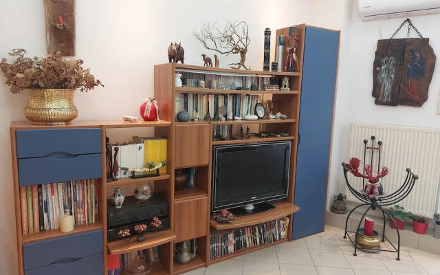 the Cosy Modern and Comfortable Apartment in the Heart of Heraklion City Centre