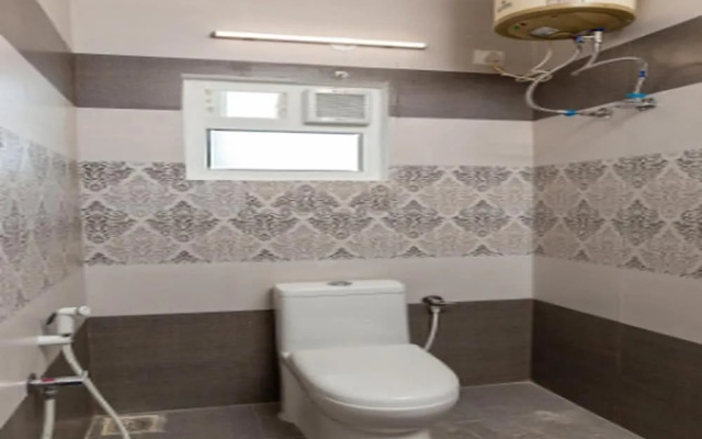 OYO Flagship 24070 Thirupathi Nagar