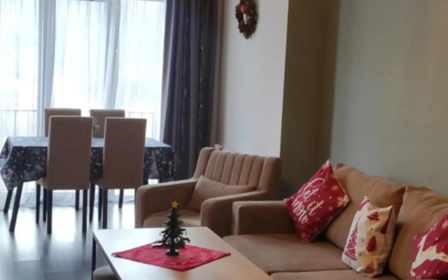 Sunny apartment in Kechi House, Tsaghkadzor