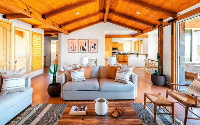 Yucca Viewpoint - Hot Tub - Best View