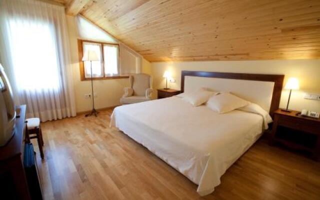 Hotel Estanys Blaus