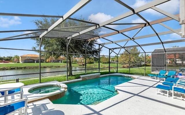 Lakeside Landing 6 Bedrooms