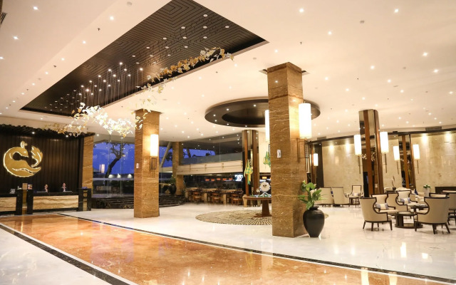 Gets Premiere Semarang